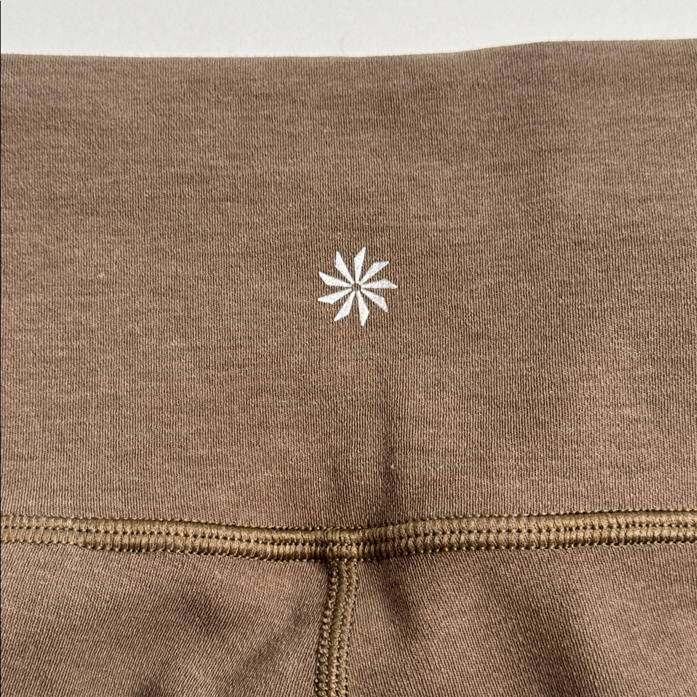Athleta 'Intuition Tight' Leggings
NWOT - Picture 3 of 8
